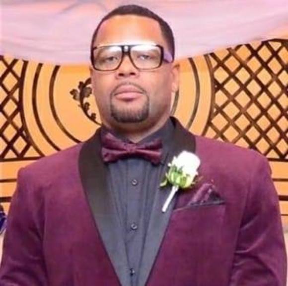 Meet your Posher, Wayne - Picture 1 of 1